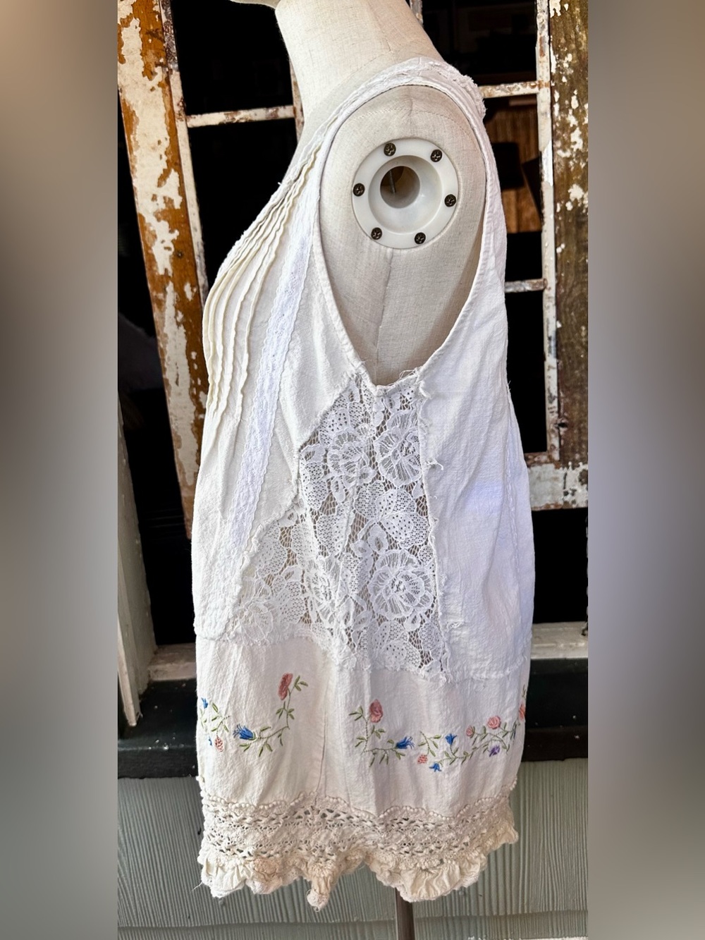 POL Embroidered Lace Boho Babydoll Tank Top Small - Picture 5 of 9